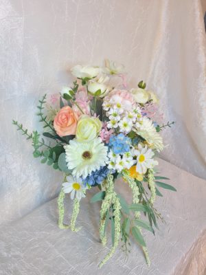 Spring, summer wildflower bouquet - Image 3