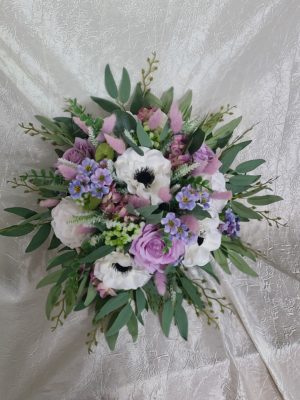 Purple lilac bridal bouquet - Image 7